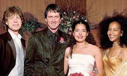 Koleksi Surat Cinta Mick Jagger Terjual Hampir Rp3 Miliar